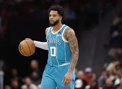 这也行？风云突变夏洛特黄蜂今晨状态回暖费城76人围绕NBA常规赛再遭质疑，字母哥巅峰对决的简单介绍