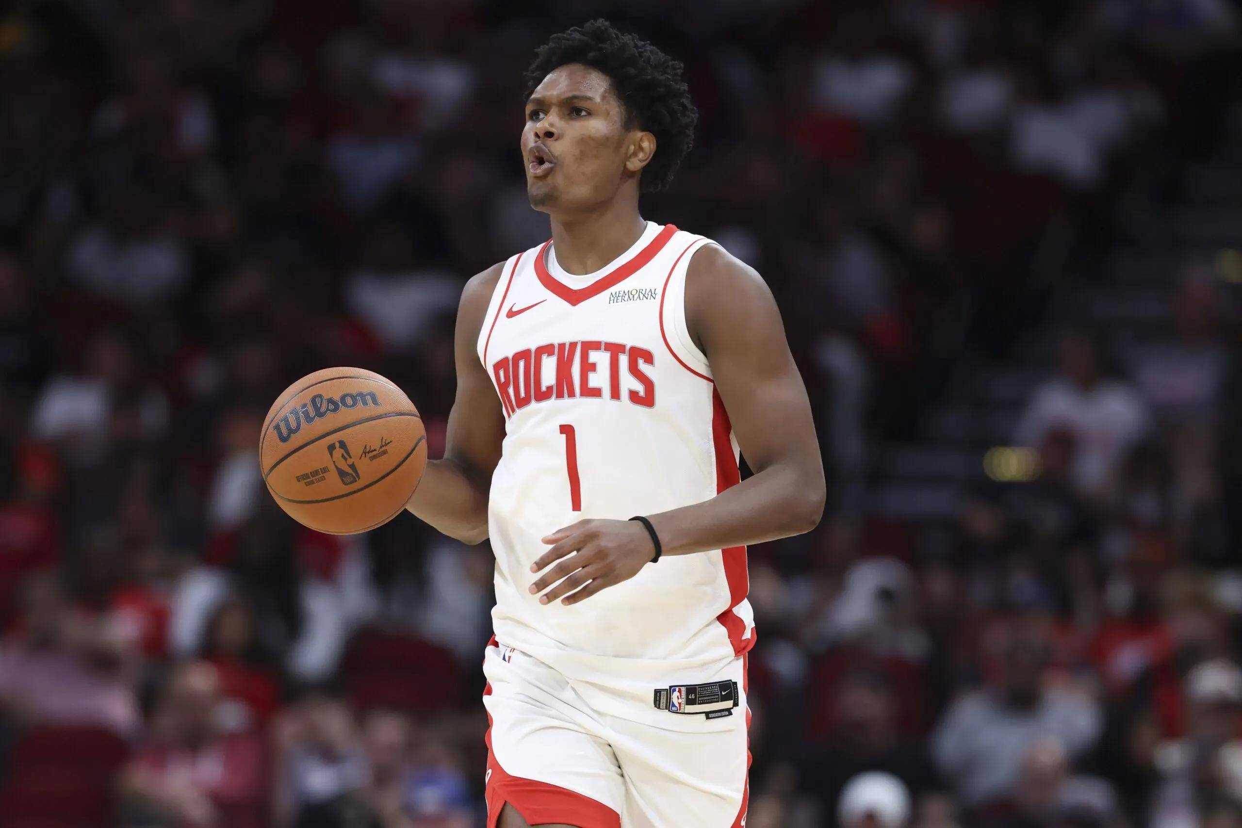 迈阿密热火复出首秀备战NBA总决赛休斯敦火箭关键时刻篮板制胜，这一次真的上海久事门线救险备战中超的简单介绍